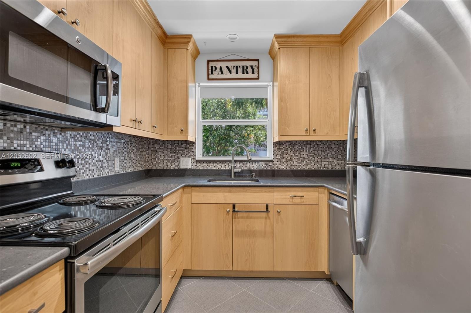 2870 NE 14th St Causeway 203C, Pompano Beach, FL 33062 photo 8