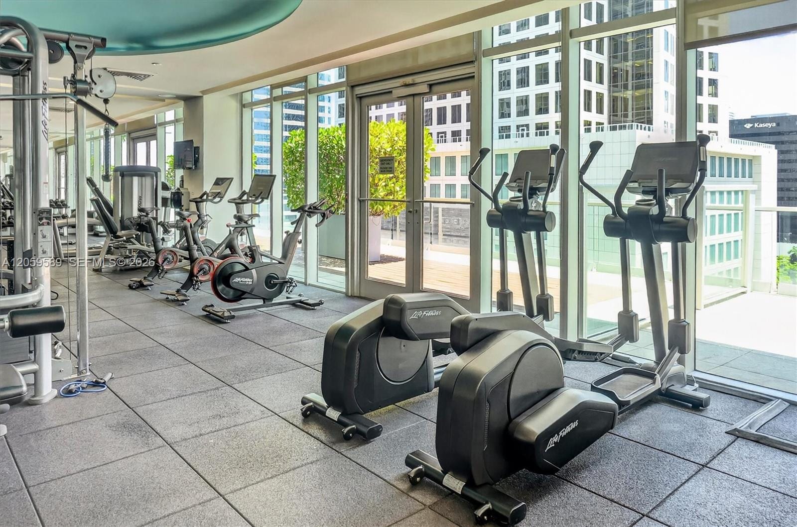 500 Brickell Avenue 1100, Miami, FL 33131 photo 25