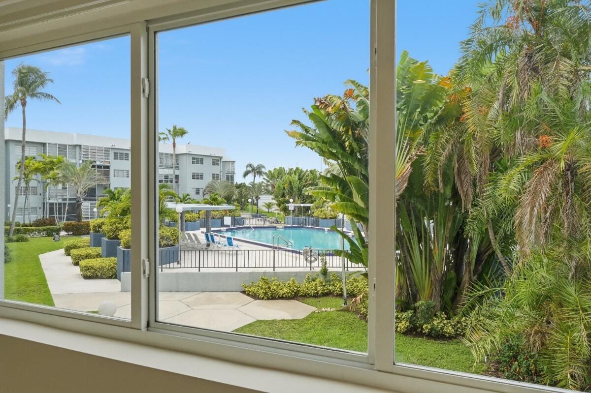 877 NE 195TH Street 222, Miami, FL 33179 photo 21