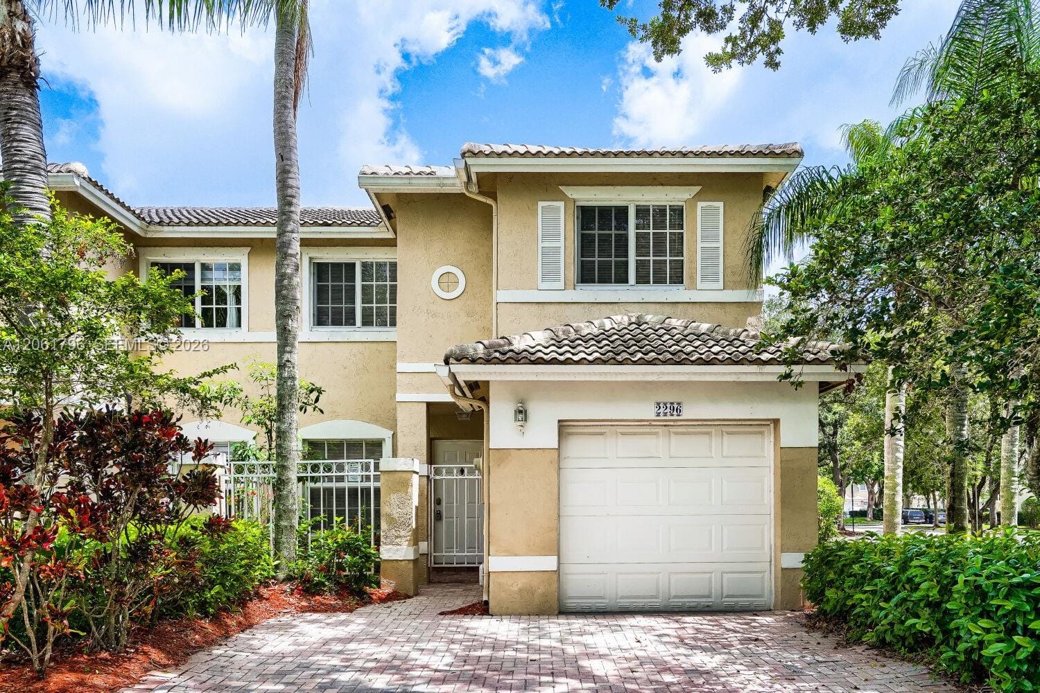 Pending home at 2296 NW 170th Avenue, Pembroke Pines, FL 33028