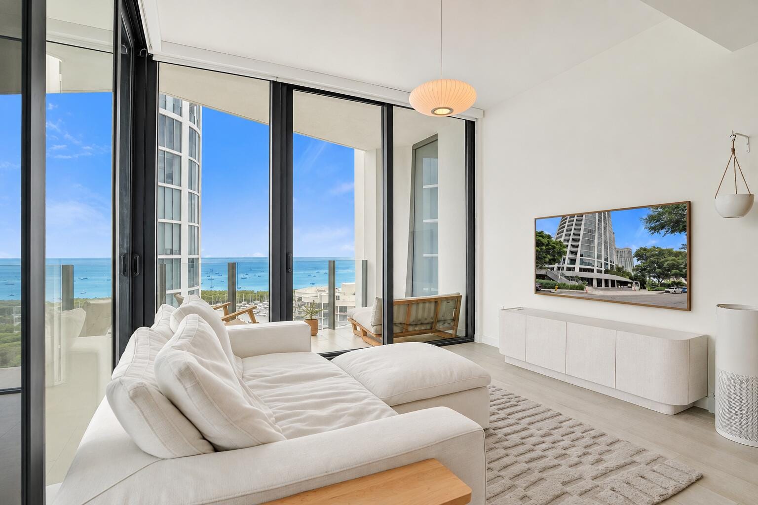 2831 S Bayshore Drive 2204 — photo 4