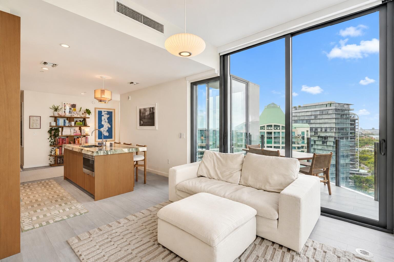 2831 S Bayshore Drive 2204 — photo 5