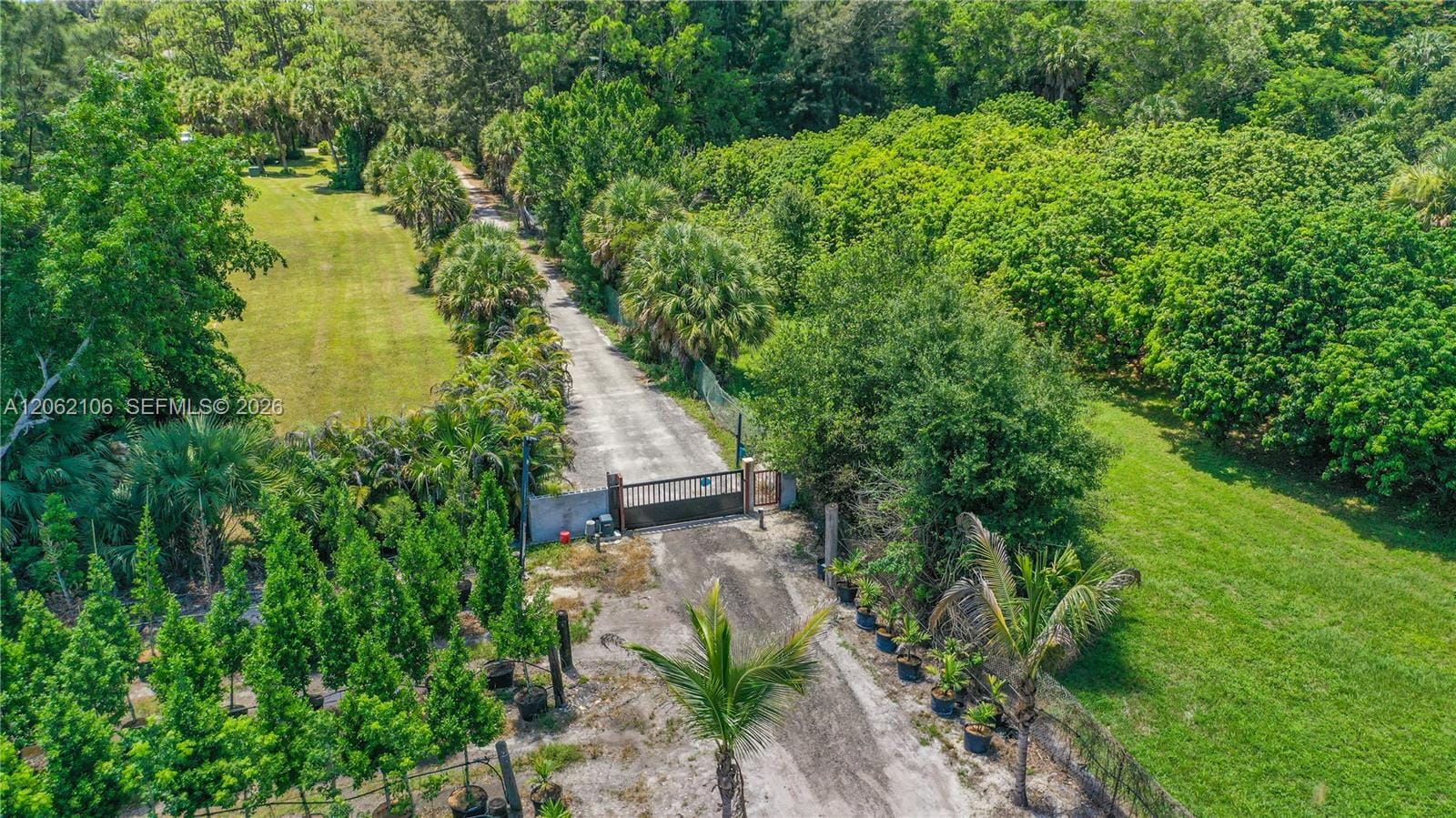 2587 E Road, Loxahatchee, FL 33470 photo 13