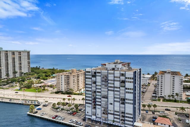 1400 S Ocean Drive 1002, sold in ZIP 33019, Hollywood, FL