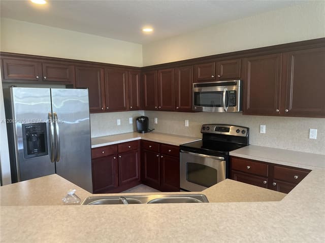 1015 NE 208th Street, Miami, FL 33179