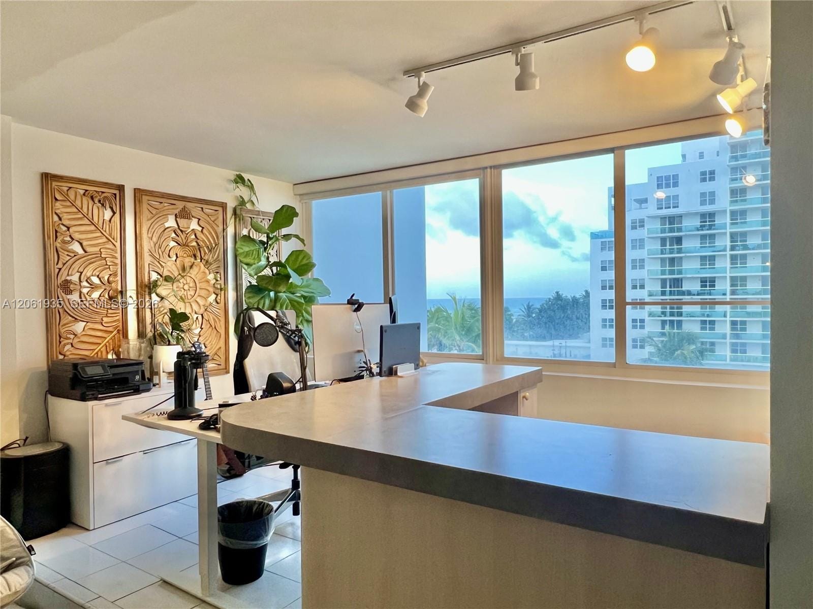 5005 Collins Avenue 518 — photo 2