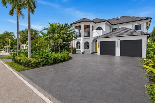 2521 Center Avenue, Lauderdale Beach, Fort Lauderdale, FL