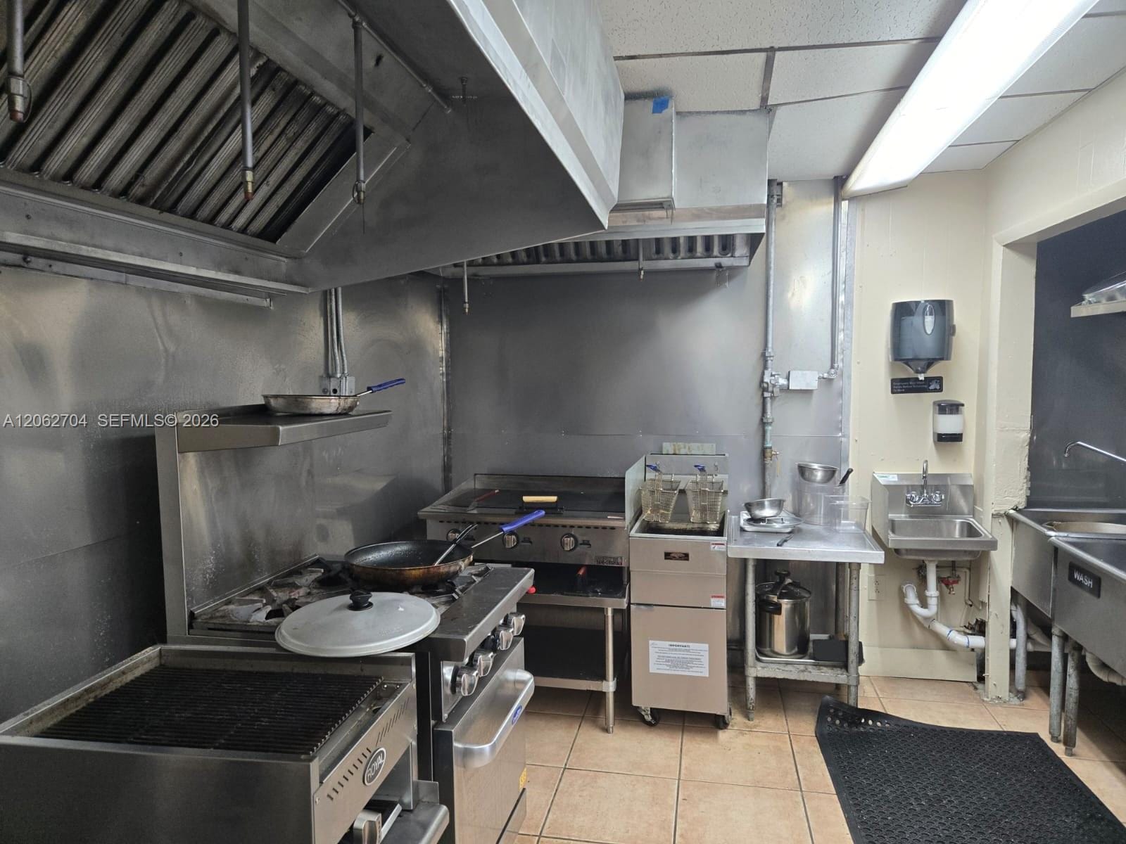 1426 W 49 Street, Hialeah, FL 33012 photo 7