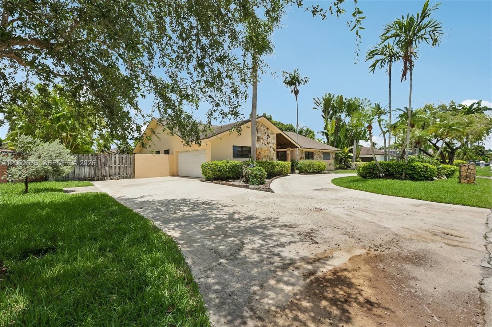 10501 SW 140th Street — photo 3