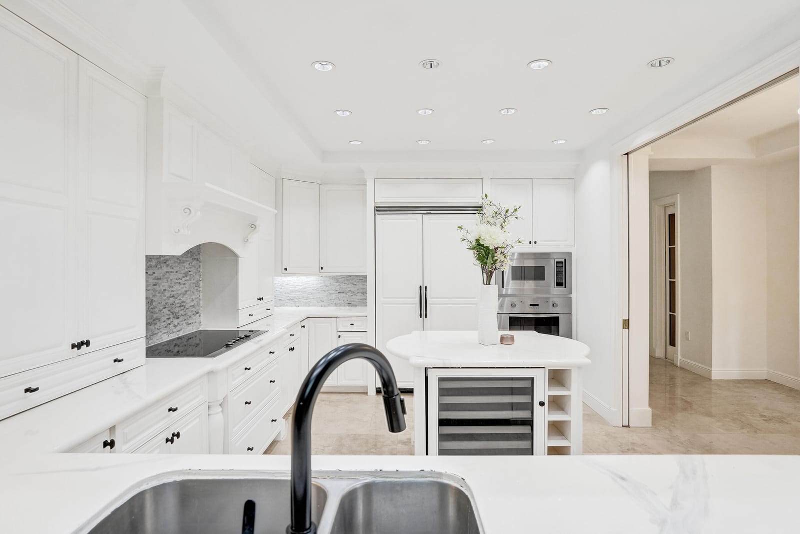 210 HENDRICKS Isle — photo 10