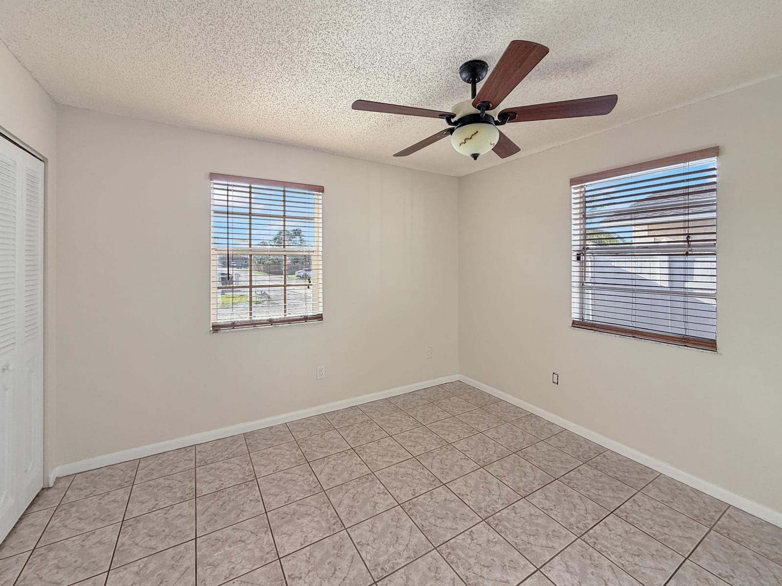 5365 Cannon Way — photo 8