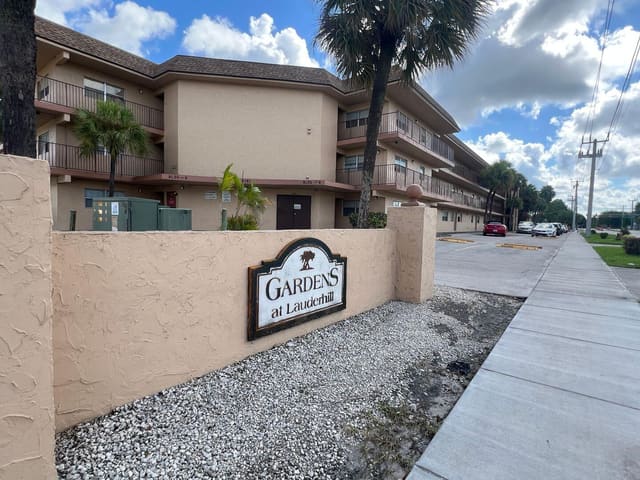 4191 NW 26TH Street 172, Lauderhill, FL 33313