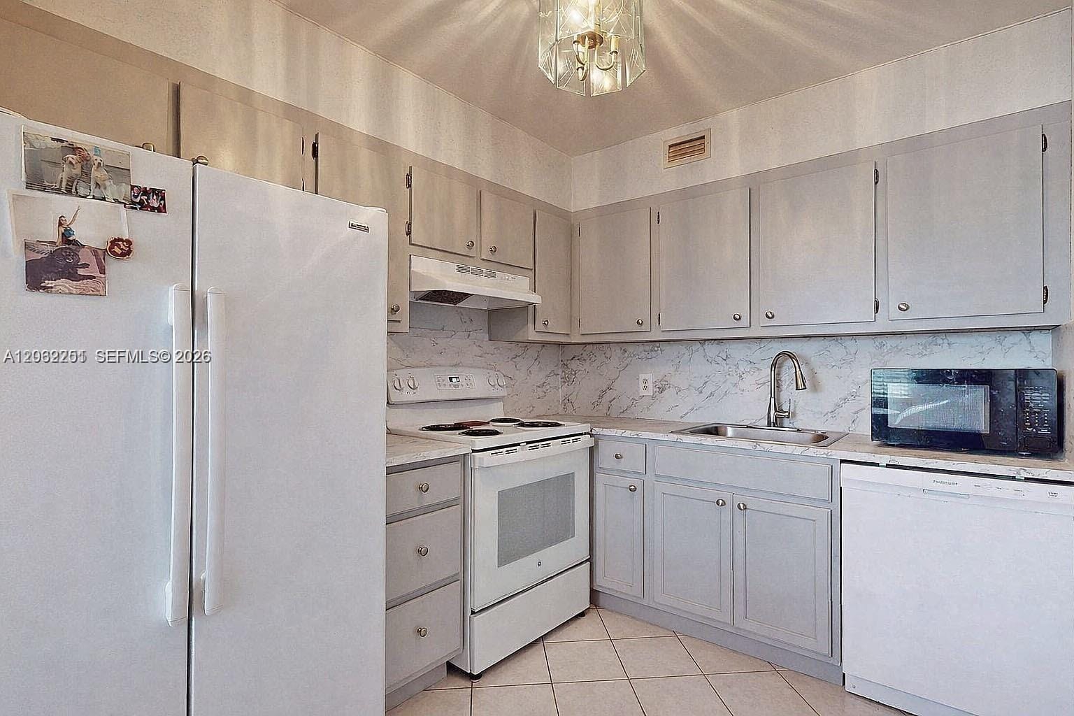 13450 SW 3rd Street 408D — photo 6