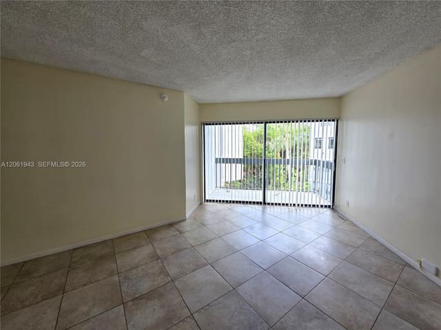 1850 N Congress Avenue 308, Presidential Golfview, West Palm Beach, FL
