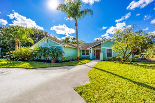 2232 SW RACQUET CLUB Drive, Crane Creek Racquet Club, Palm City, FL
