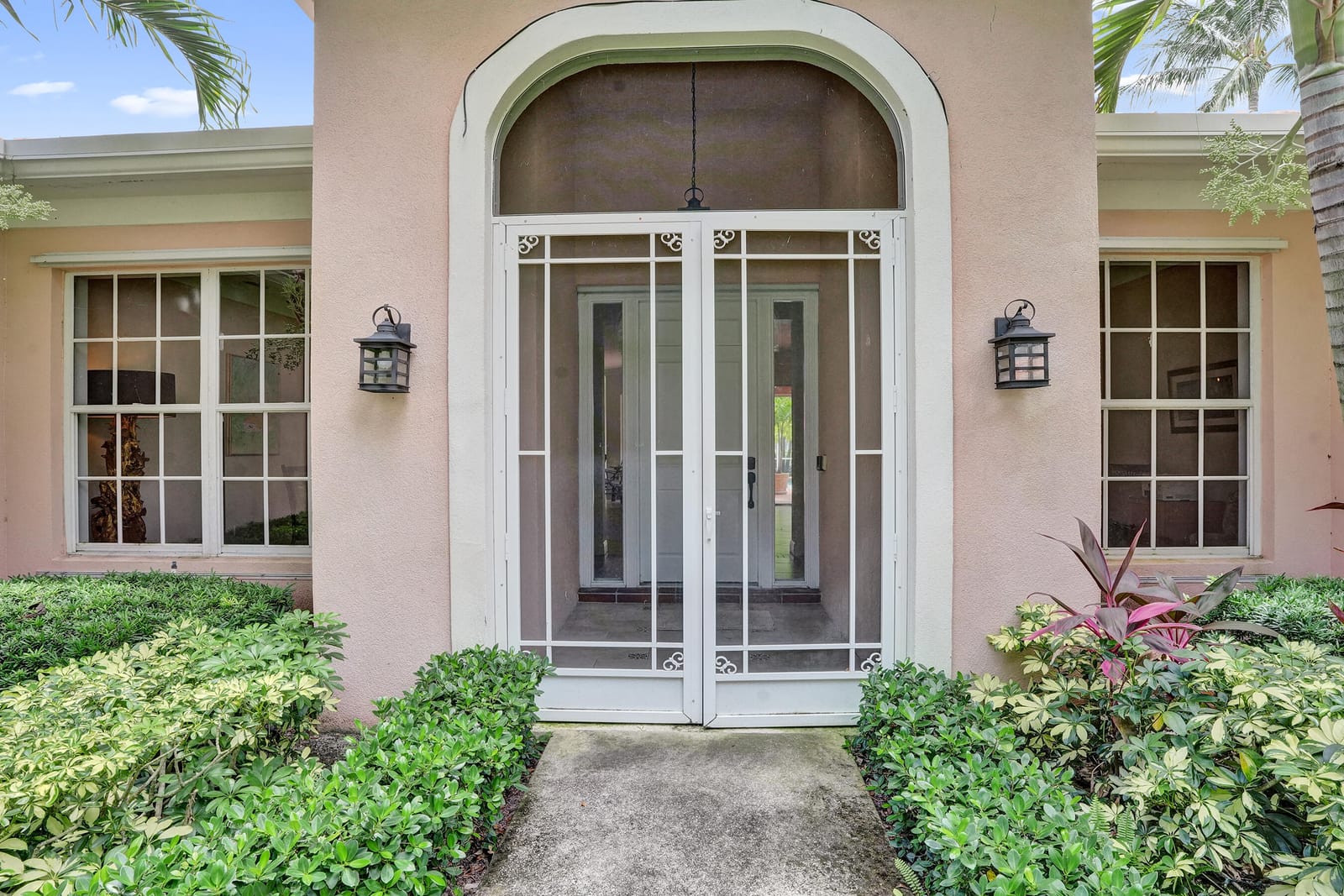 2246 Allen Creek Road — photo 4