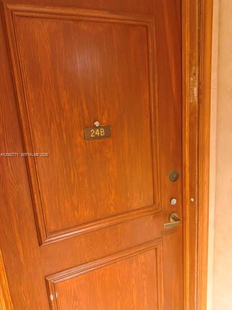 19707 Turnberry Way 24B — photo 2