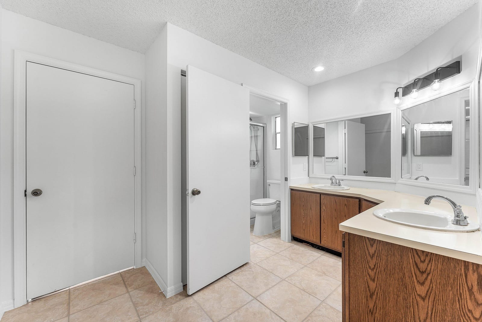5601 Berry Blossom Way W — photo 7