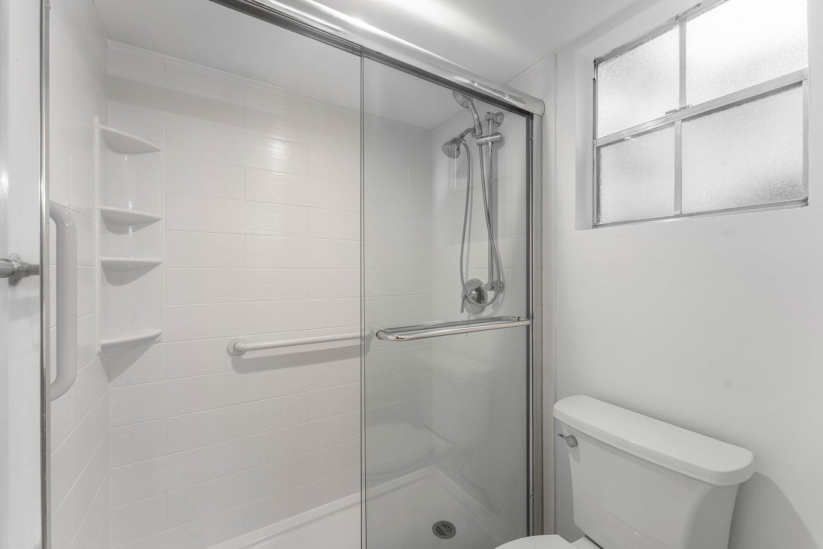 5601 Berry Blossom Way W — photo 8