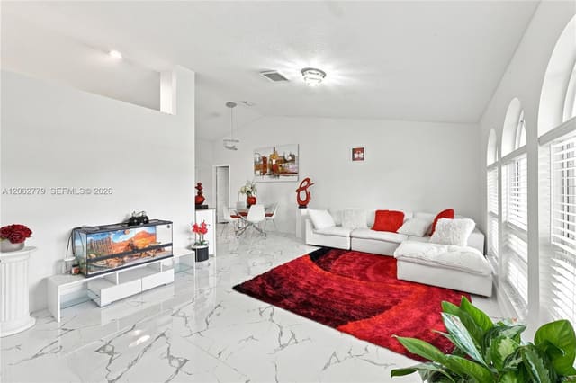 12629 75th Lane N, FL 33412