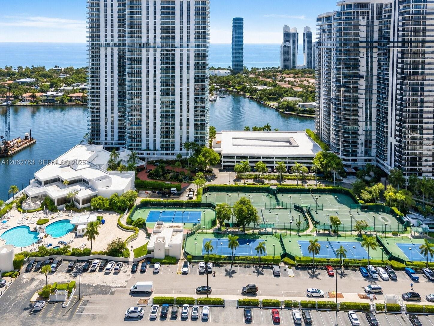 19707 Turnberry Way 7F, Aventura, FL 33180 photo 23