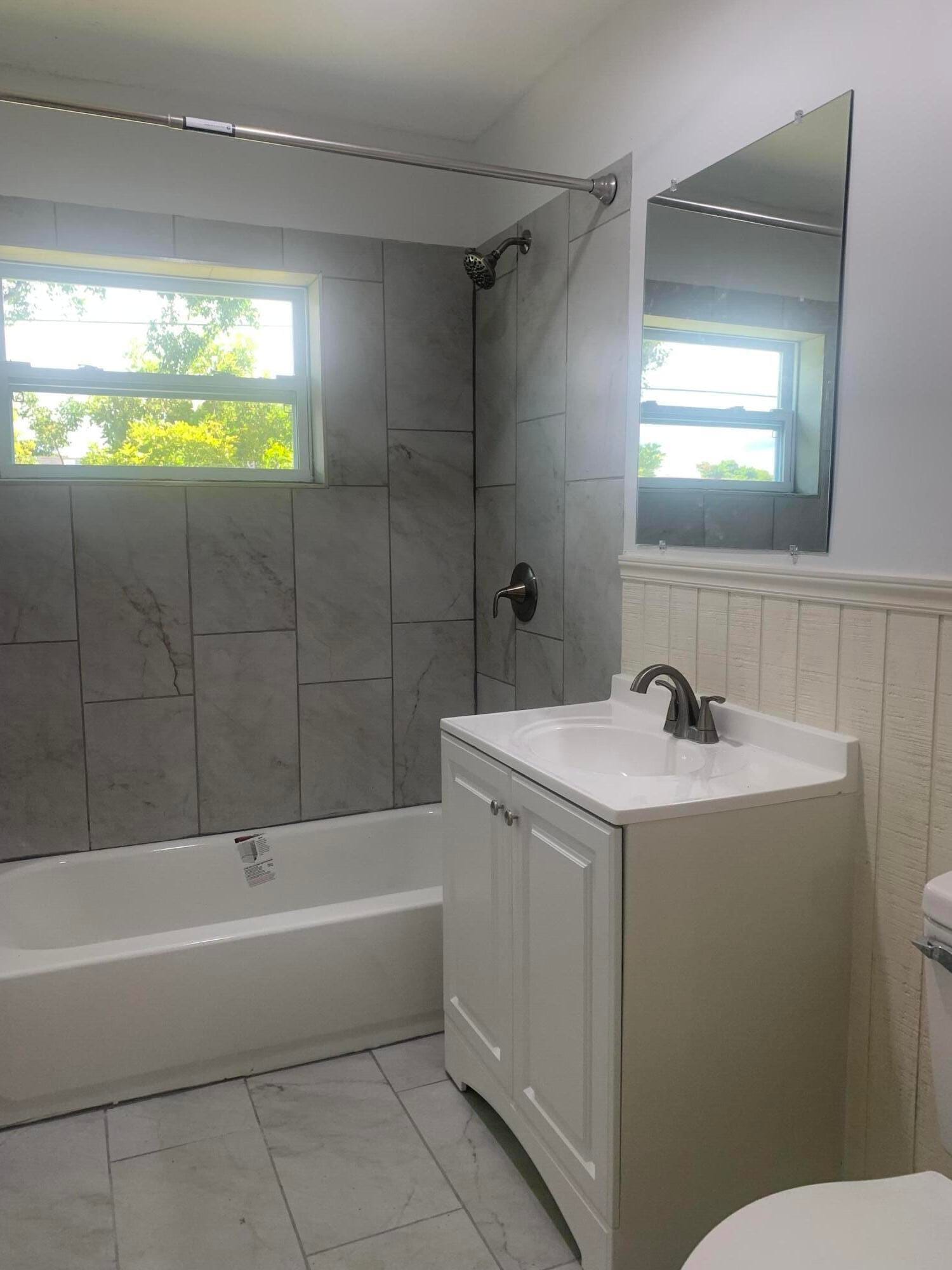 2911 NW 7TH Street, Pompano Beach, FL 33069 photo 13