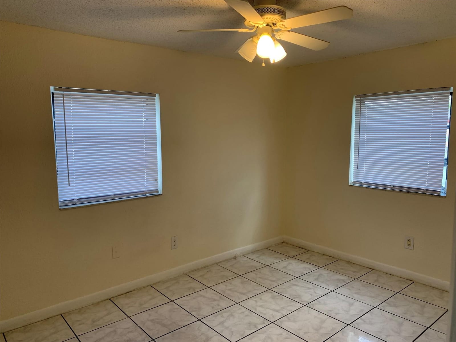 2911 NW 7TH Street, Pompano Beach, FL 33069 photo 16