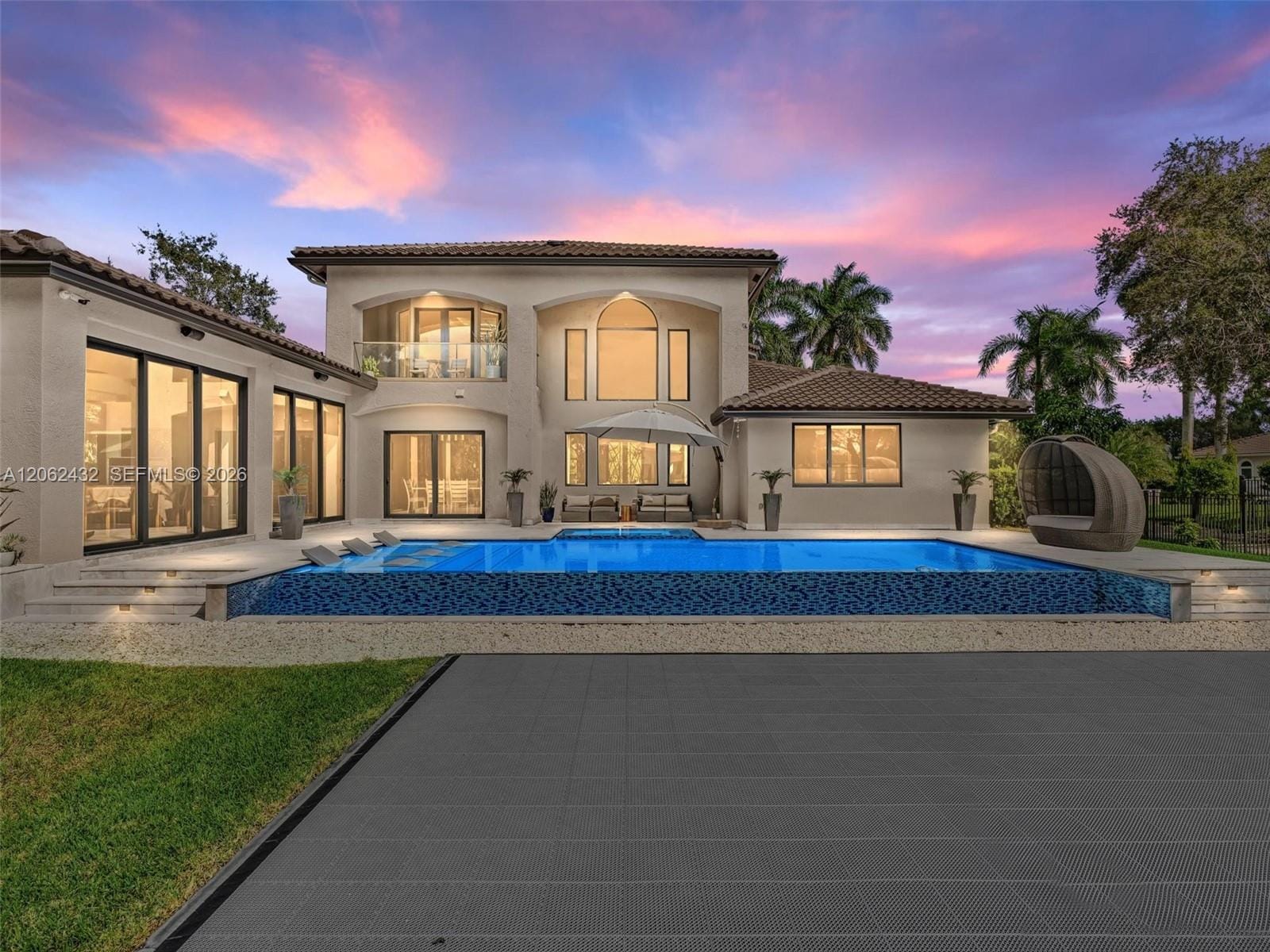 1021 NW 115th Avenue, Plantation, FL 33323