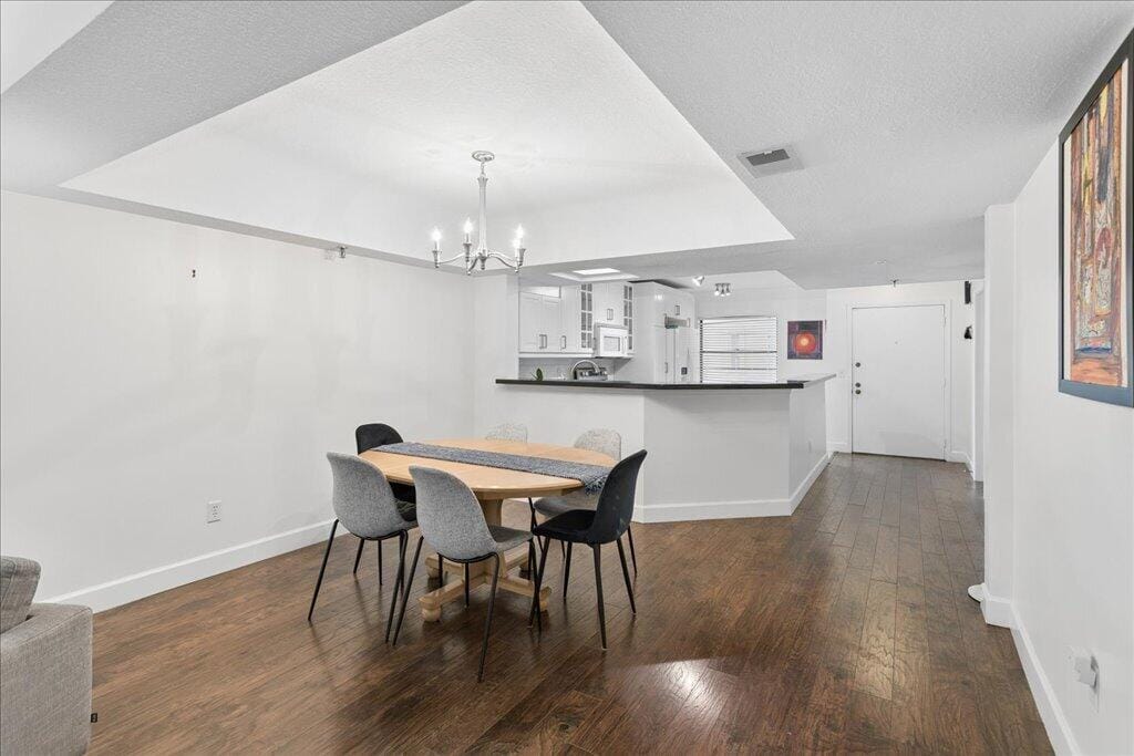 23344 CAROLWOOD Lane 505 — photo 3
