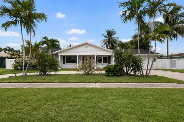 6000 SW 17th Street, Plantation, FL 33317