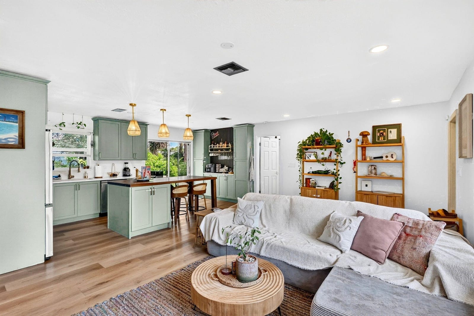 902 SE OCEAN Avenue — photo 11