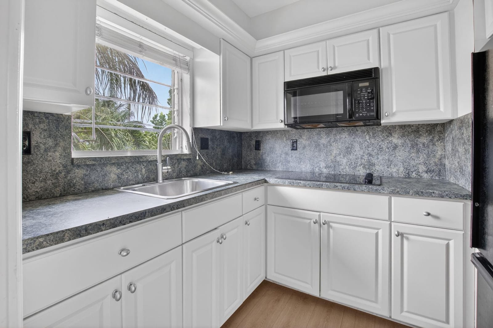 426 NE 7th Avenue 2B, Delray Beach, FL 33483 photo 18