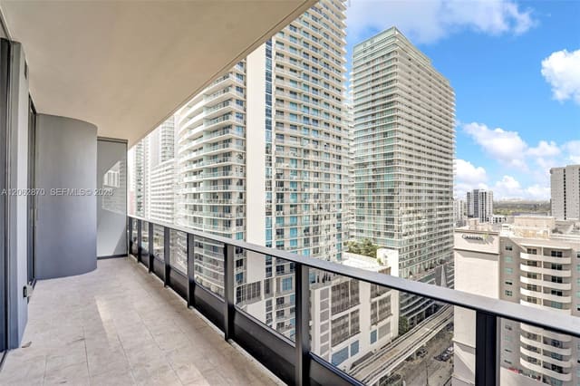 1000 Brickell Plaza 1904, Miami, FL 33131