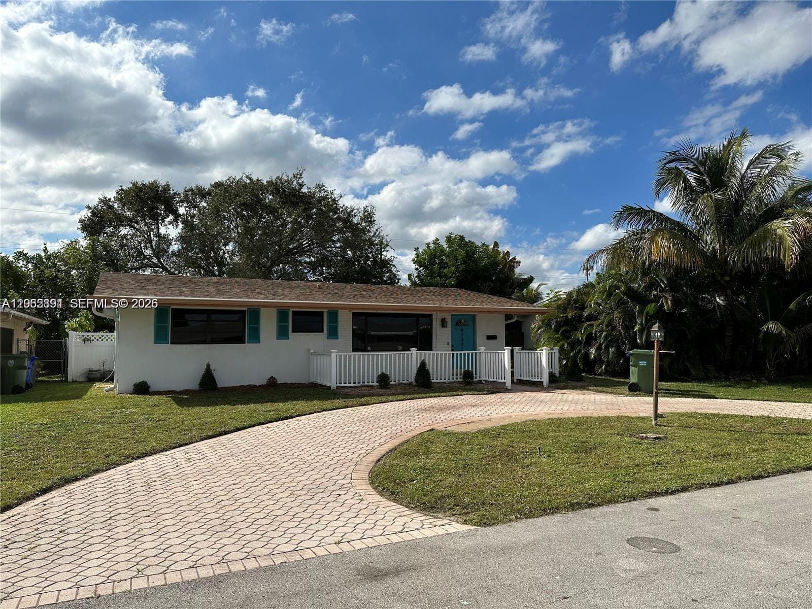 7880 NW 11th Street 0 — photo 1