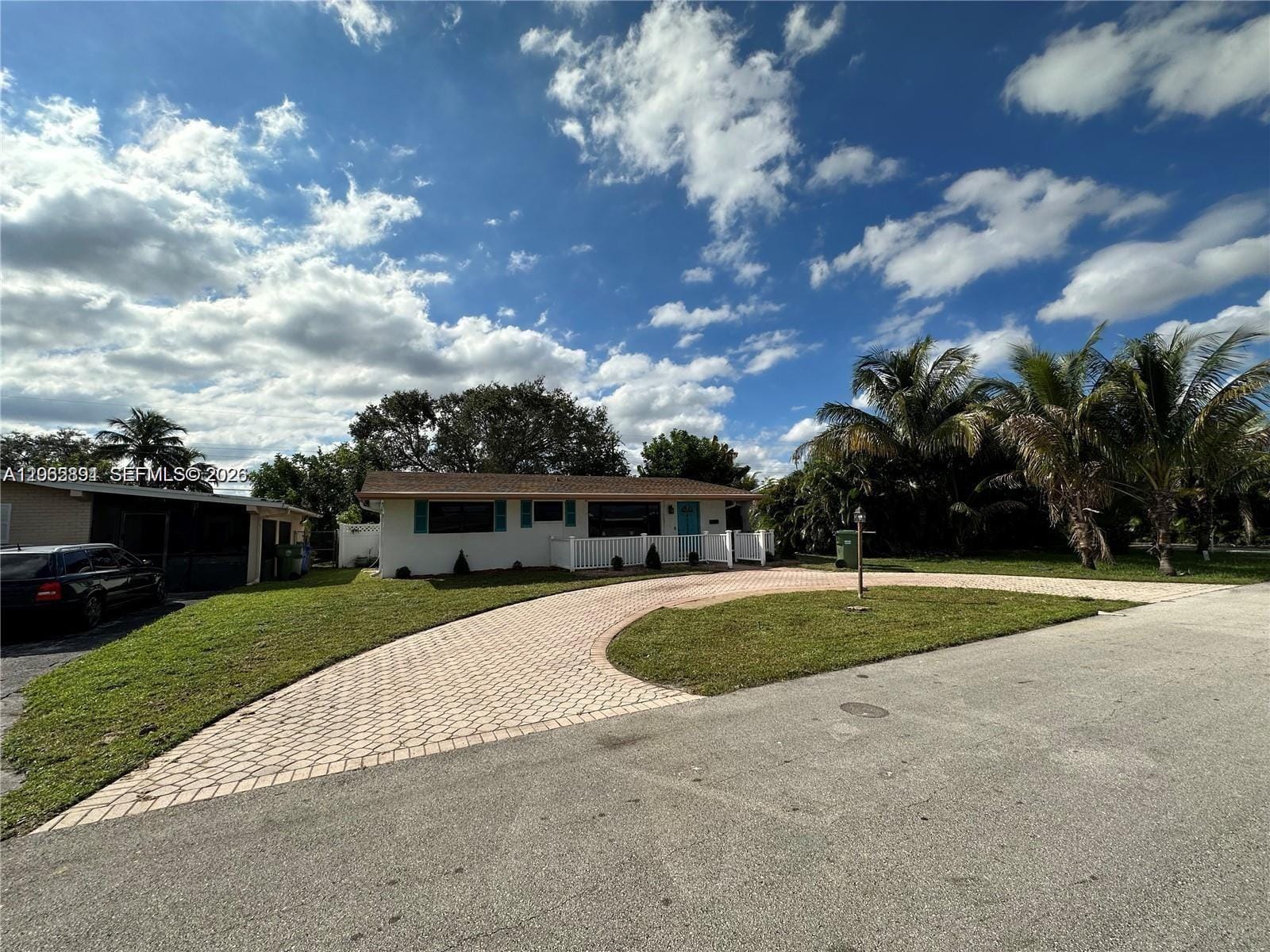 7880 NW 11th Street 0 — photo 2