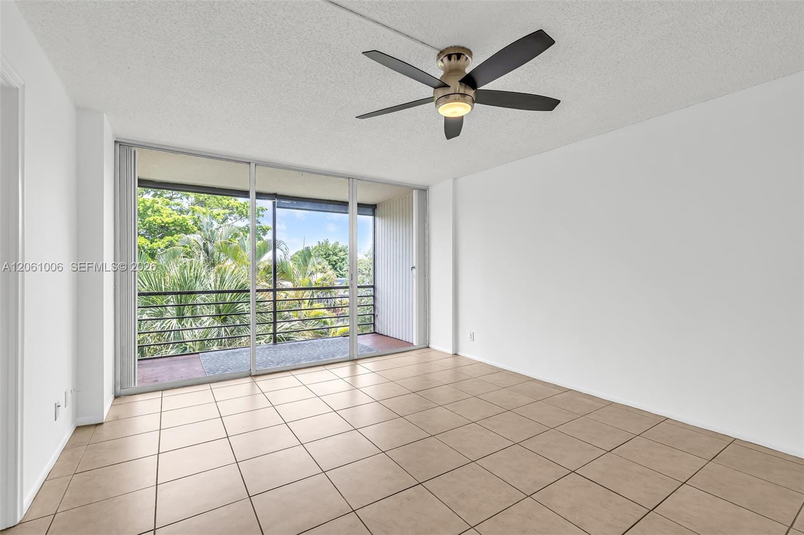 112 Royal Park Drive 3A — photo 5