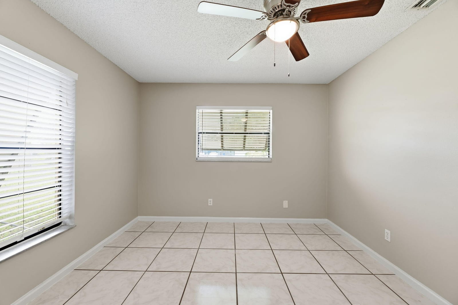 240 BOBWHITE Road, Royal Palm Beach, FL 33411 photo 16