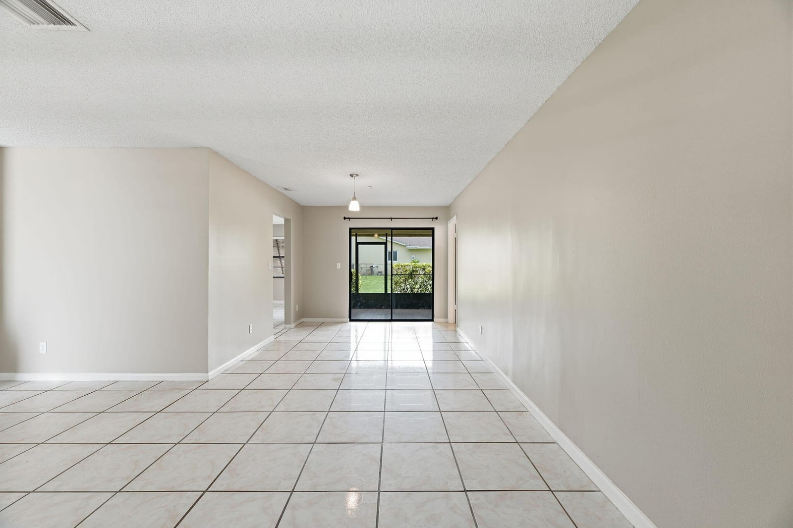 240 BOBWHITE Road — photo 3