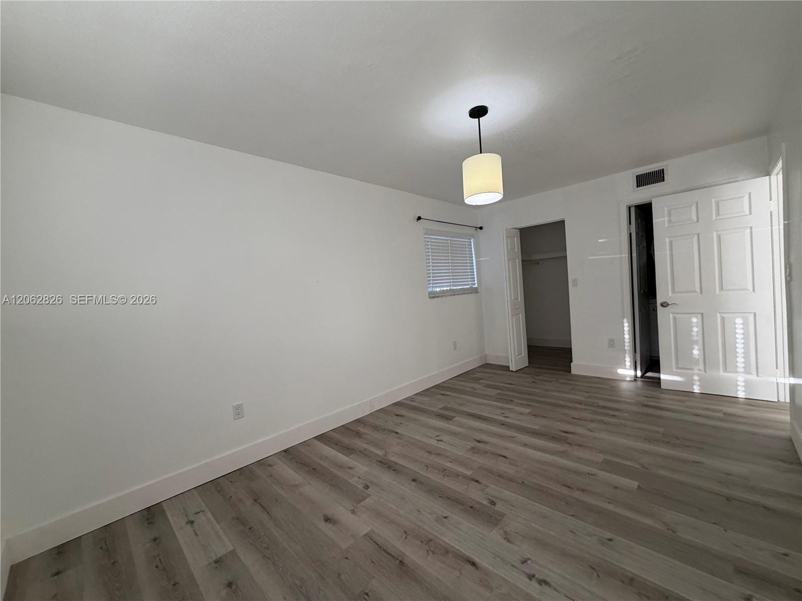 20681 NE 4th Place 101 — photo 9