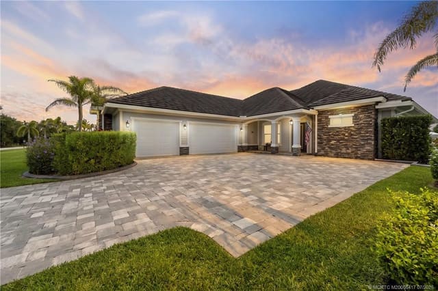 1100 SW Squire Johns Lane, Cobblestone, Pembroke Pines, FL
