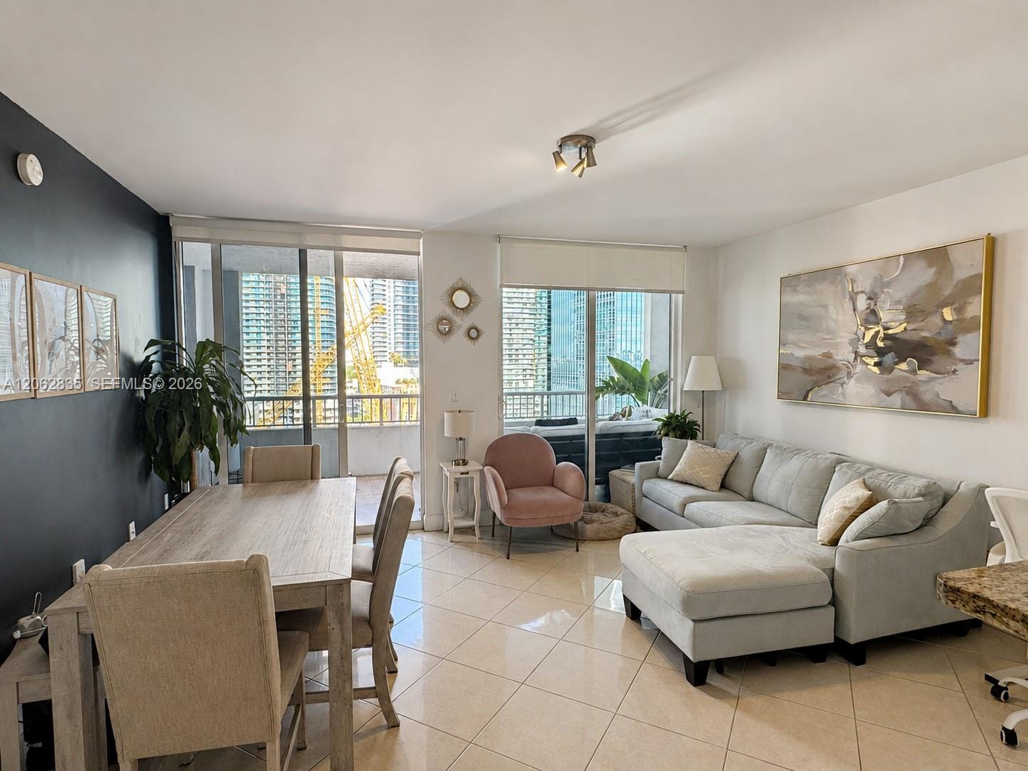 170 SE 14th Street 2007, Miami, FL 33131