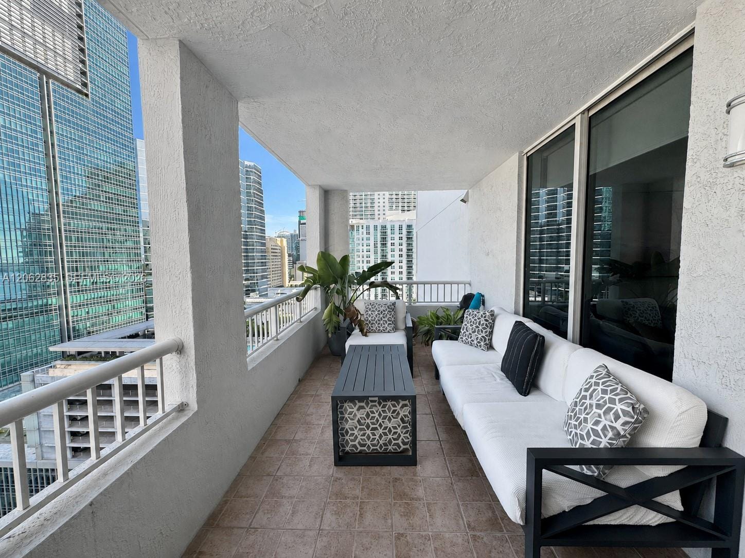 170 SE 14th Street 2007, Miami, FL 33131 photo 16