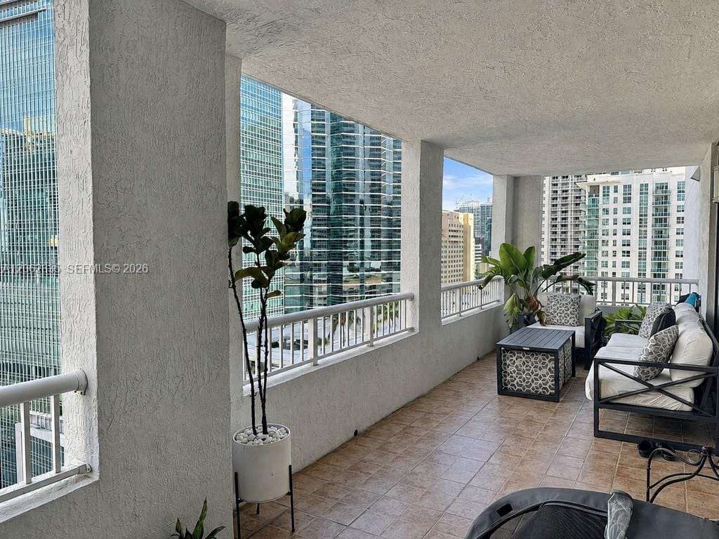170 SE 14th Street 2007, Miami, FL 33131 photo 17