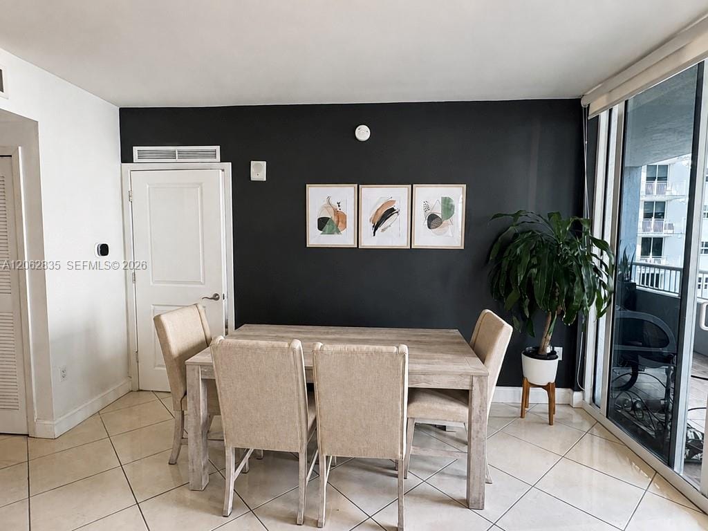 170 SE 14th Street 2007, Miami, FL 33131 photo 4