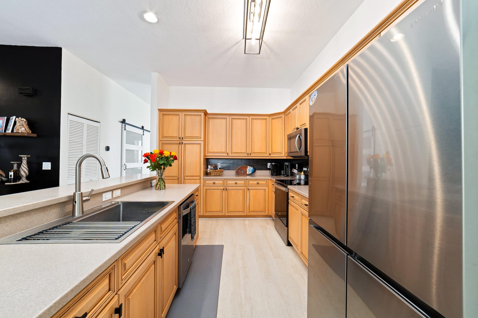 7936 AMBLESIDE Way — photo 4