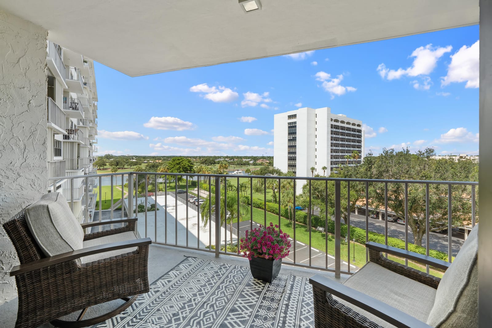 336 Golfview Road 614, North Palm Beach, FL 33408 photo 17