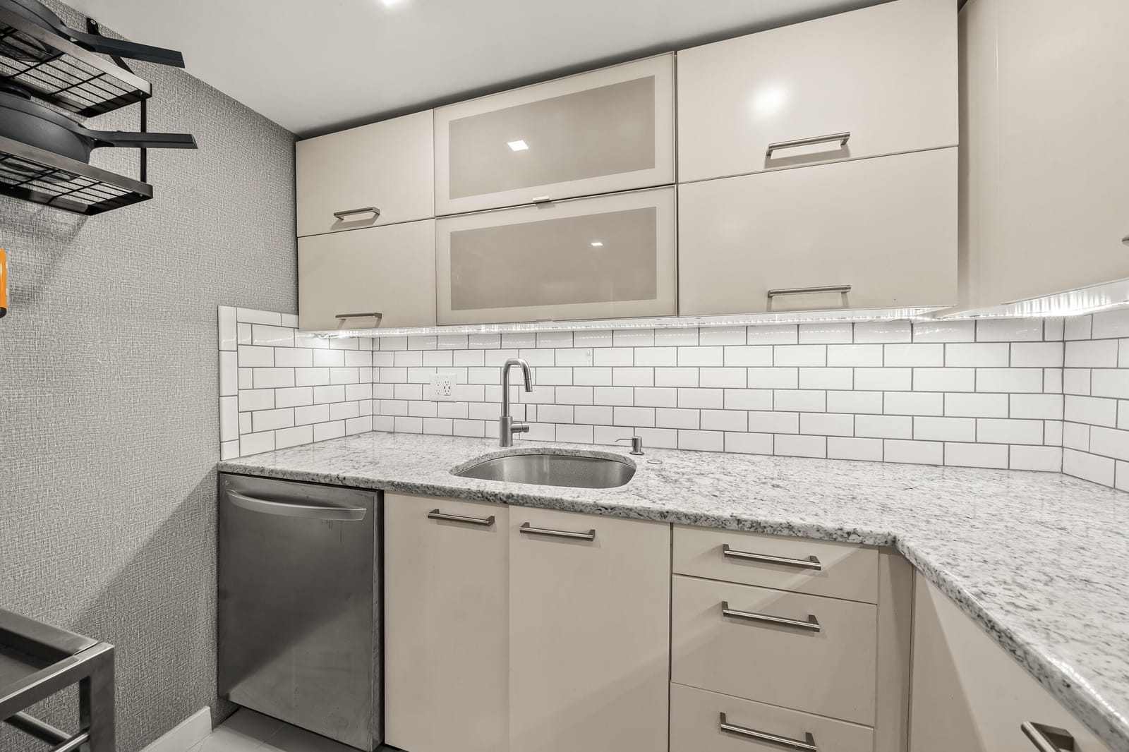336 Golfview Road 614 — photo 5