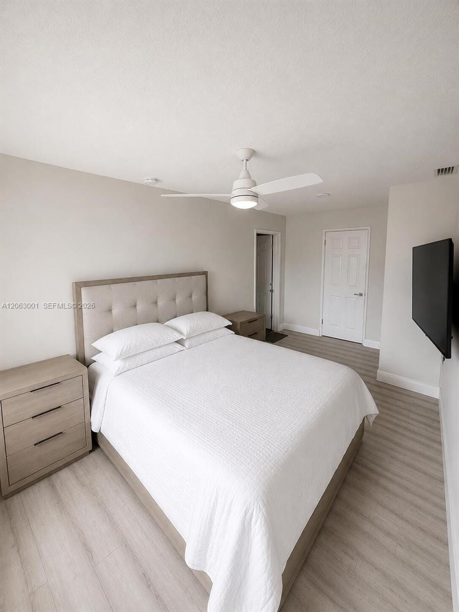 4730 NE 3rd Avenue — photo 11