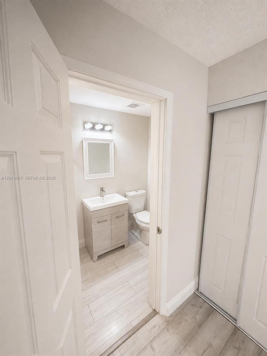 4730 NE 3rd Avenue — photo 12