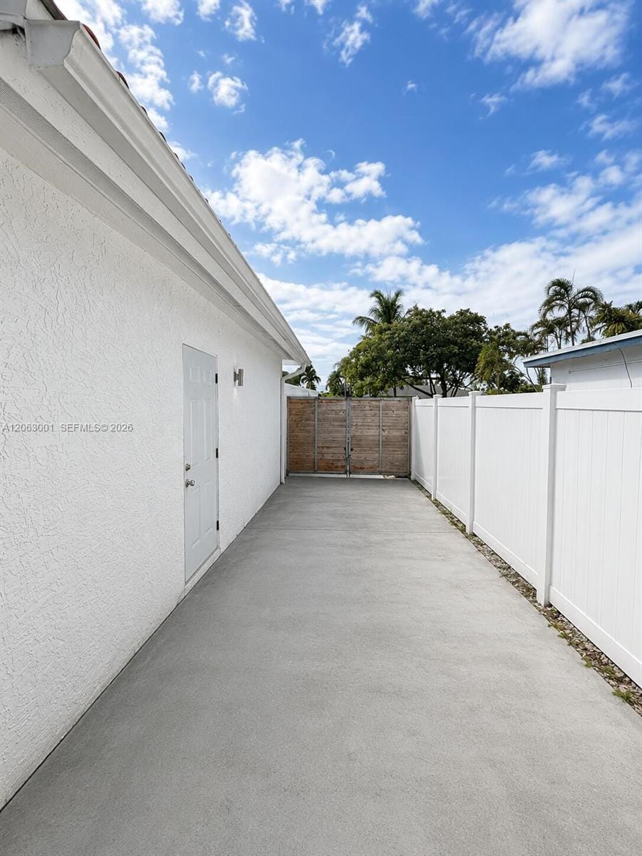 4730 NE 3rd Avenue — photo 5